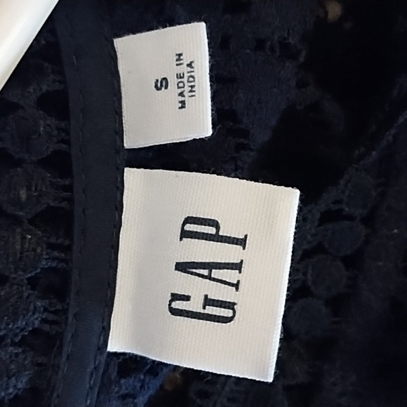 Gap Gorgeous Navy Lace Blouse W/Built In Removable Tank, Small - Picture 11 of 13